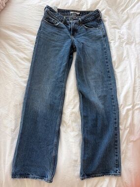 Straight-Leg Low-Rise Women's Jeans in Blue